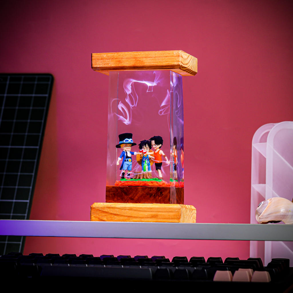 One Piece Luffy, Sabo and Ace Epoxy Lamp - Image 5