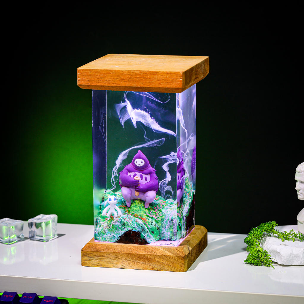 Ori and the Blind Forest Epoxy Lamp - Image 3