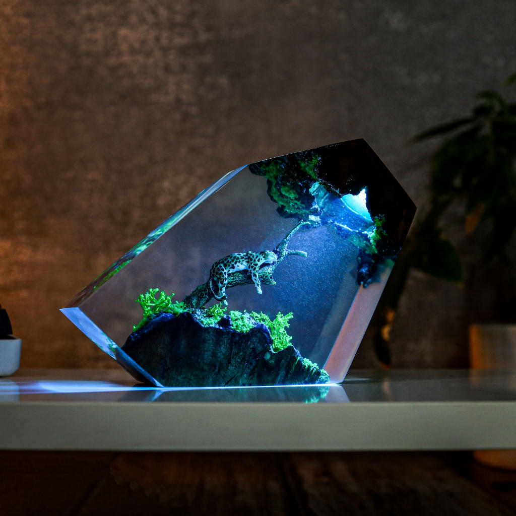 Panther Epoxy Lamp - Image 8