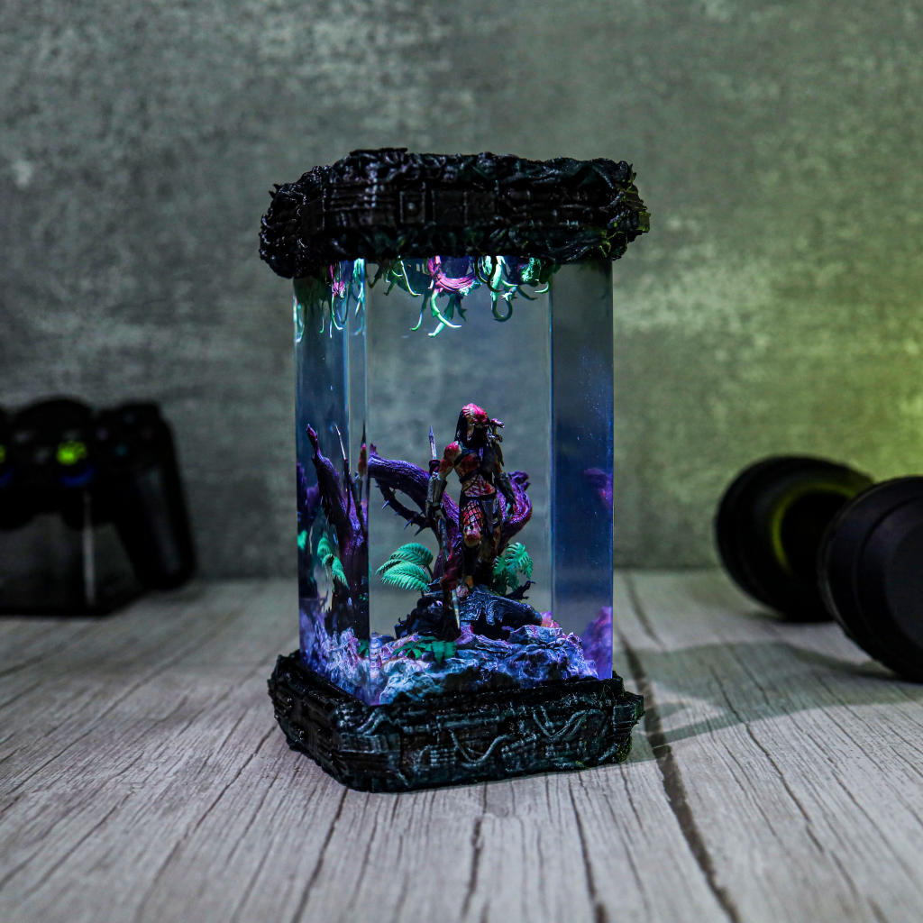 Predator Monster Epoxy Lamp Ver 1 - Image 2