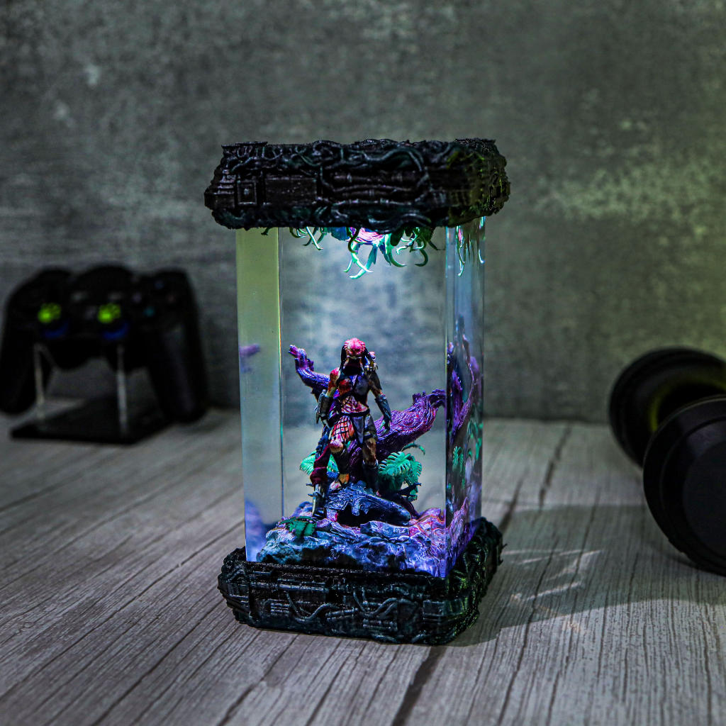 Predator Monster Epoxy Lamp Ver 1 - Image 3