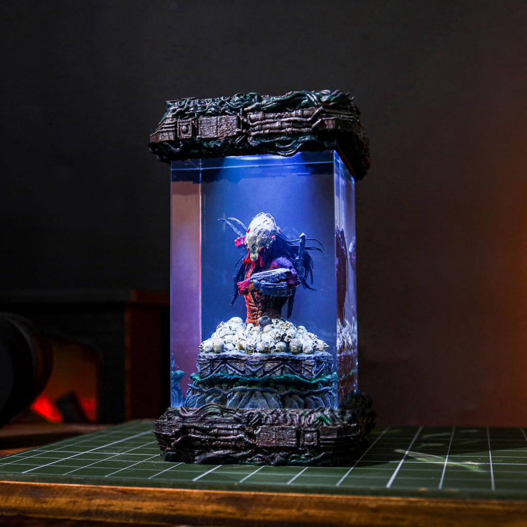 Predator Monster Epoxy Lamp Ver 2 - Image 6