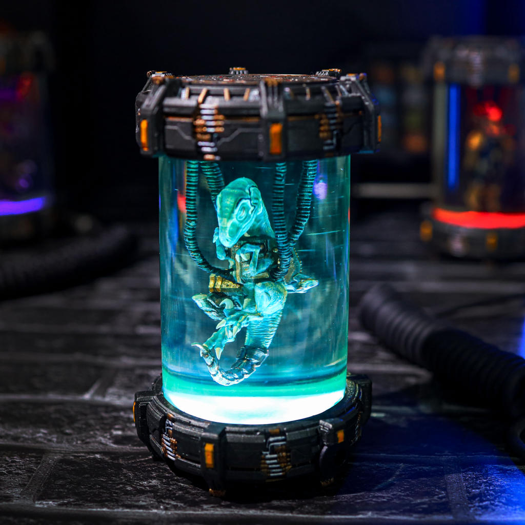 Raptor Dinosaur Incubator Night Light - Image 8
