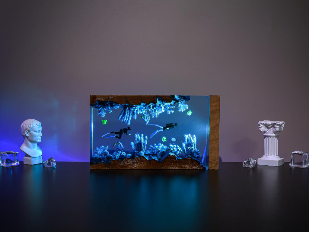 SCUBA DIVING Night Light - Image 4