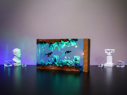 SCUBA DIVING Night Light - Image 2