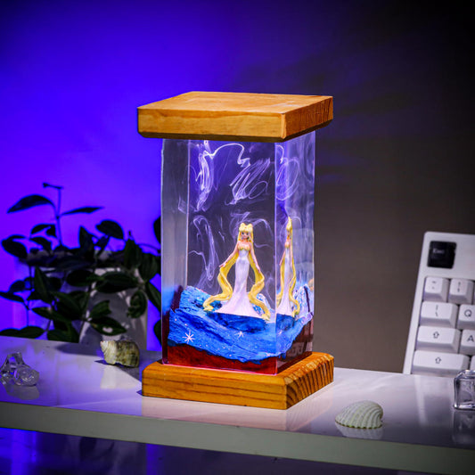 Neo-Queen Serenity Sailor Moon Lamp - Image 2