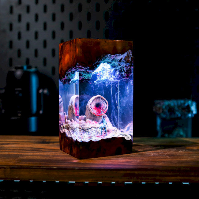 Sandworm Dune Night Light - Image 15