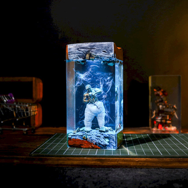Self-Made Man Statue Night Light Ver 2 - Image 5