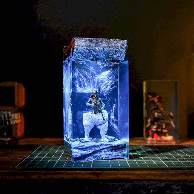 Self-Made Women Statue Night Light - Image 3