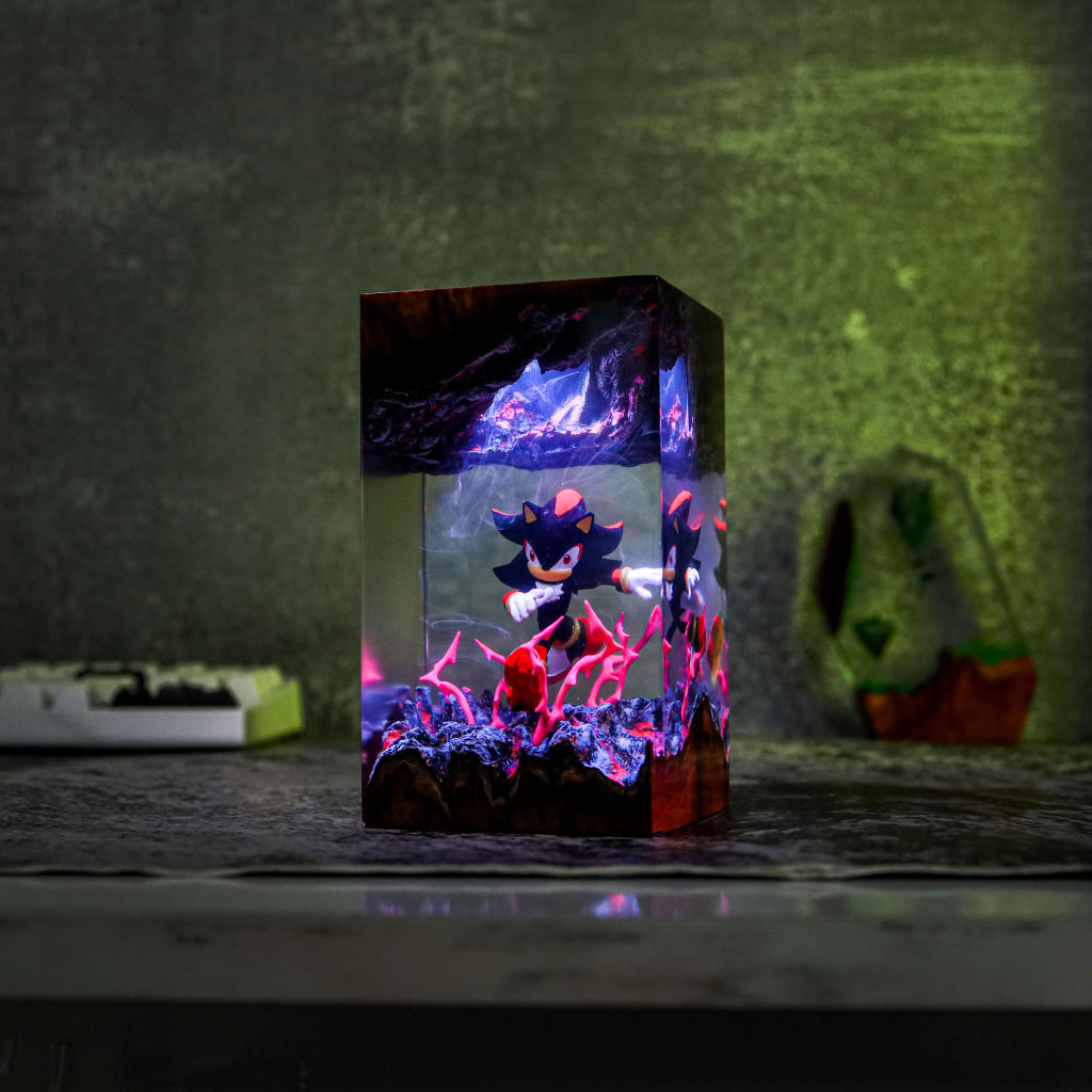 Shadow the Hedgehog Night Light - Image 10