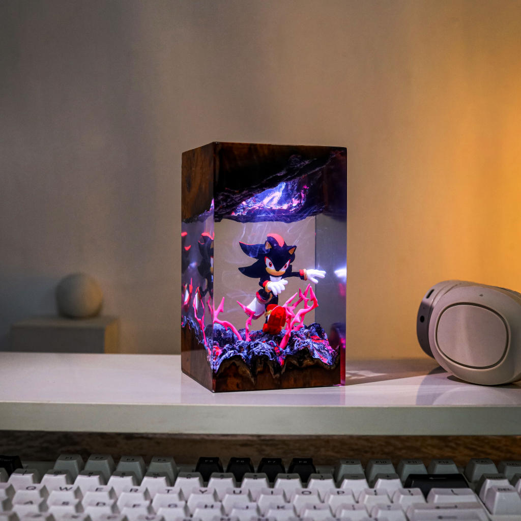 Shadow the Hedgehog Night Light - Image 12