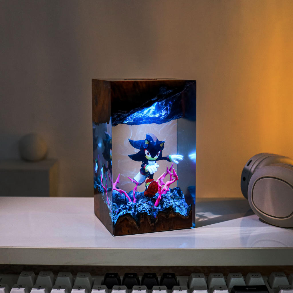 Shadow the Hedgehog Night Light - Image 11