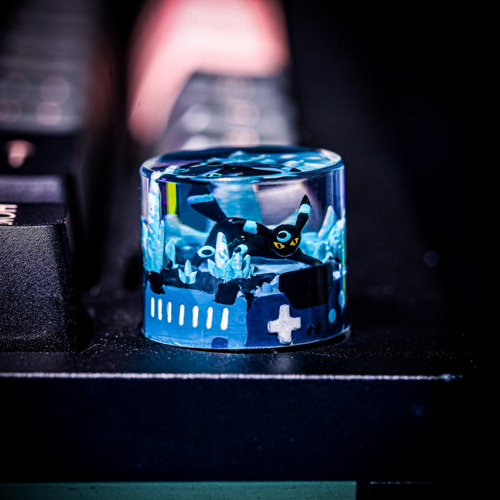 Shiny Umbreon Pokémon Keyboard Knob - Image 7