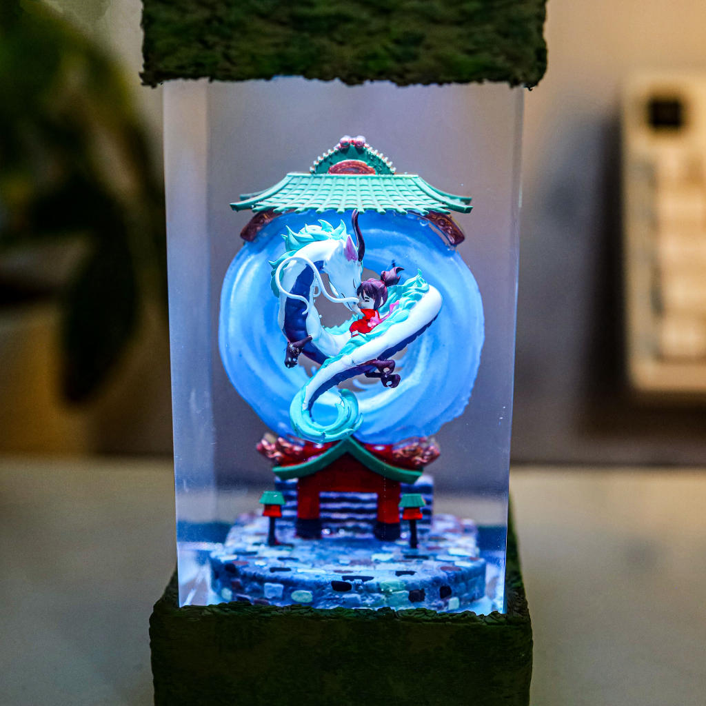 Spirited Away Haku and Chihiro Lamp - Image 3