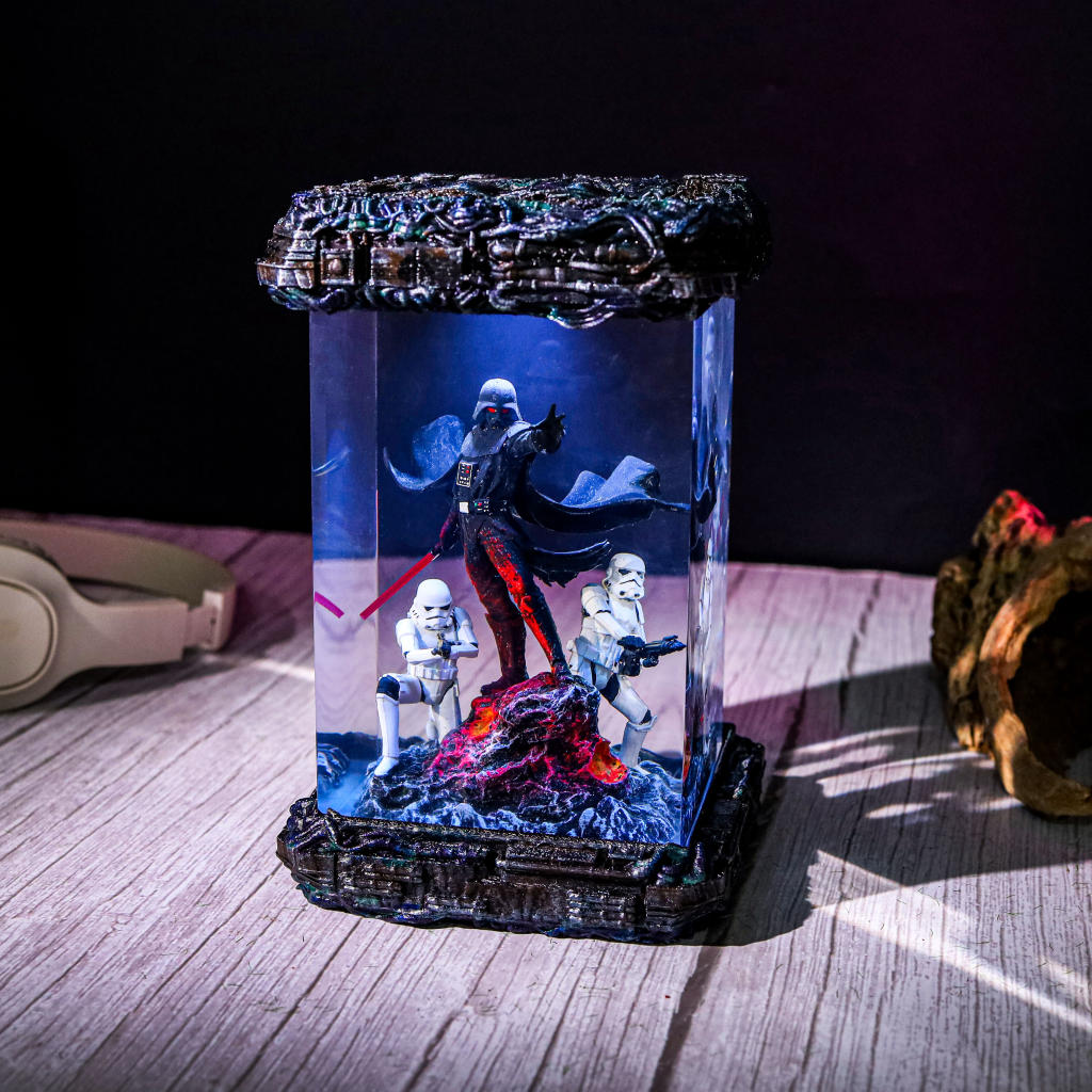 Star Wars Darth Vader and Stormtrooper Diorama Lamp - Image 3