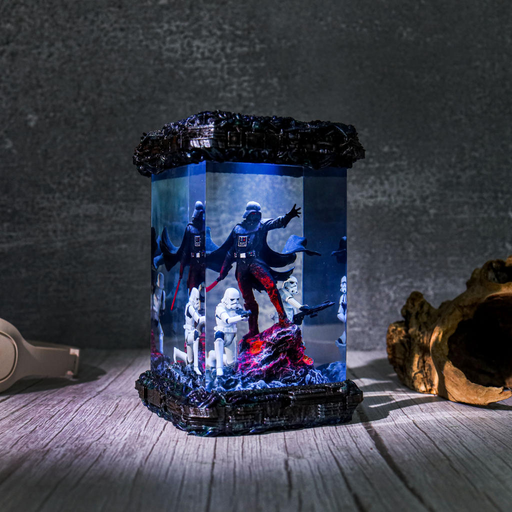 Star Wars Darth Vader and Stormtrooper Diorama Lamp - Image 11