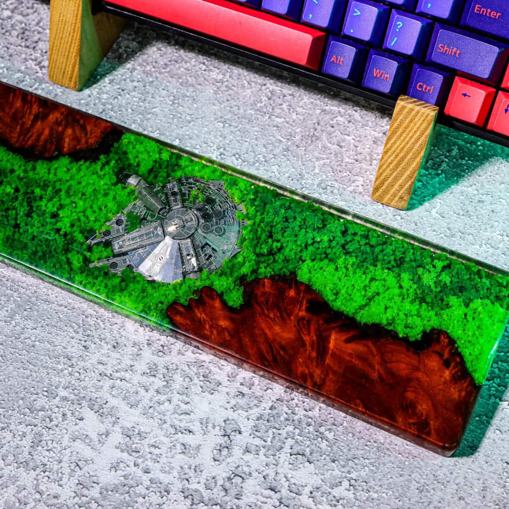 Star Wars Millennium Falcon Starship Wrist Rest - Image 5