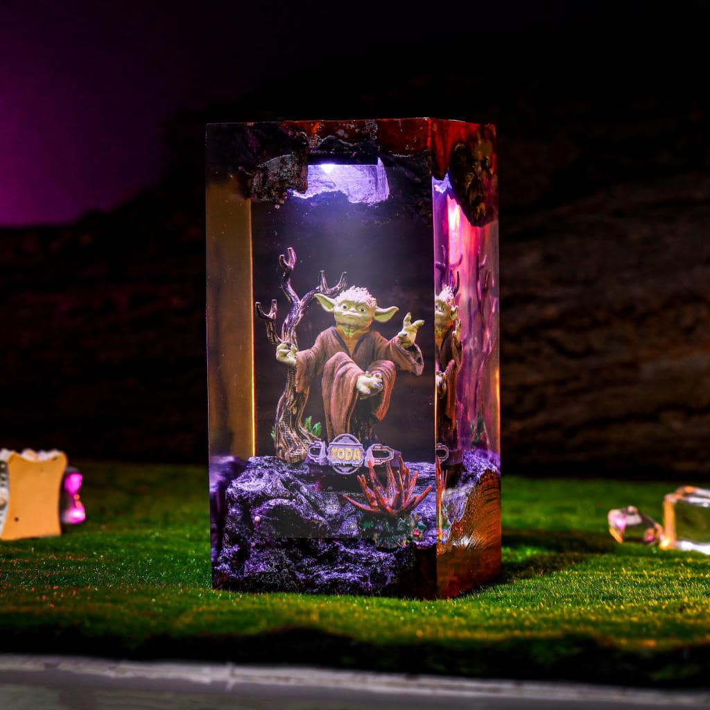 Star War Yoda Resin Night Light - Image 6