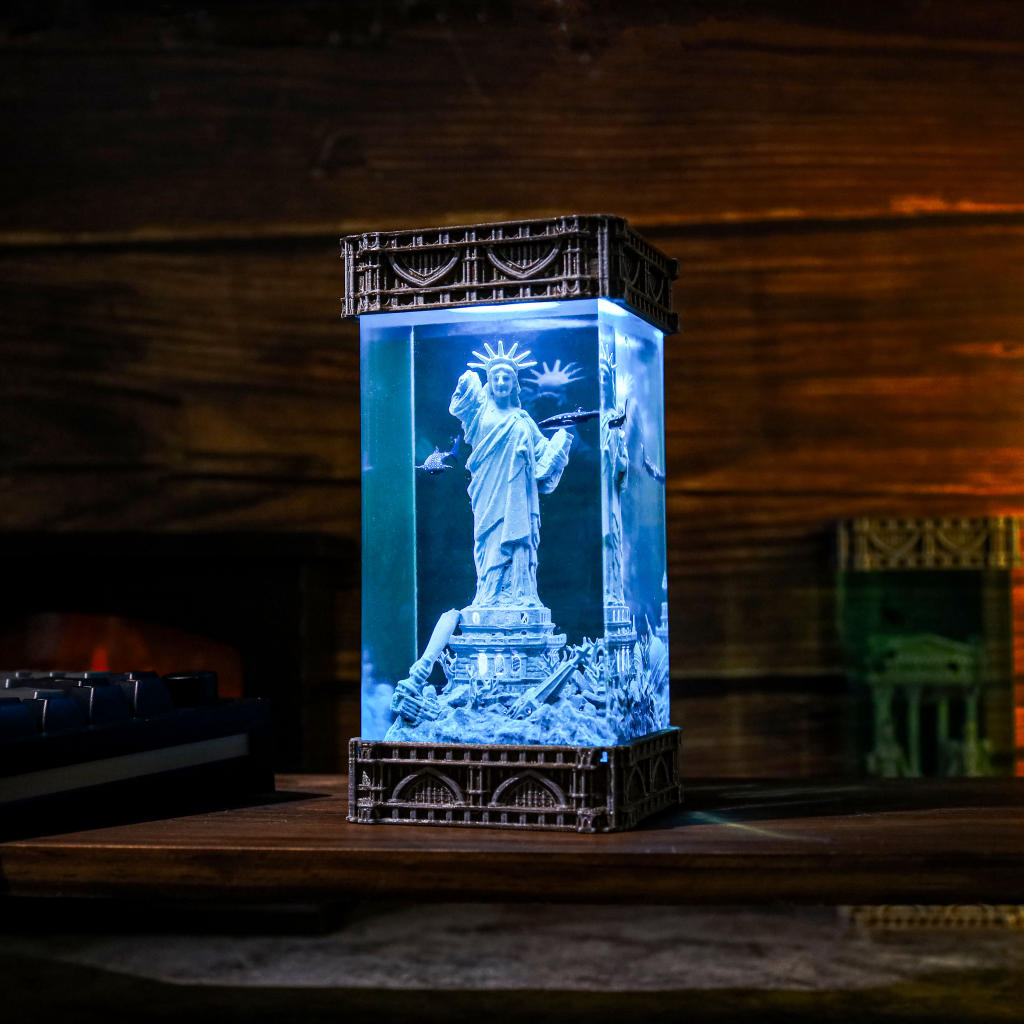 Statue of Liberty Night Lamp - Image 2