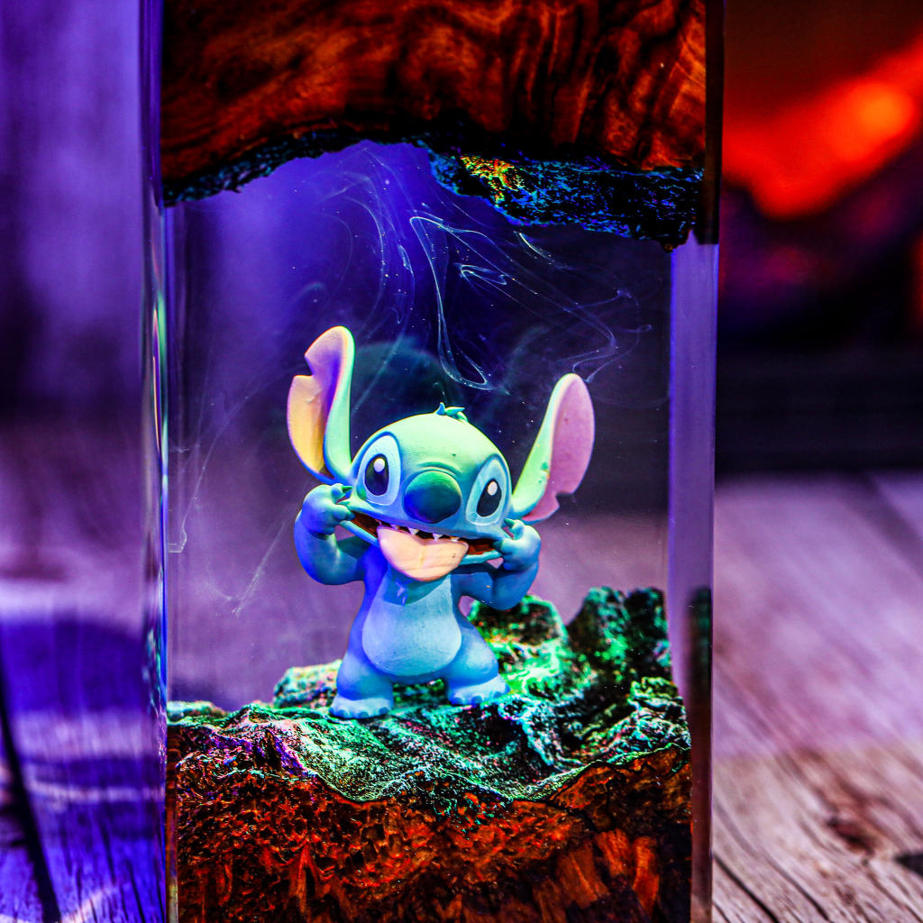 Stitch Epoxy Night Light - Image 12