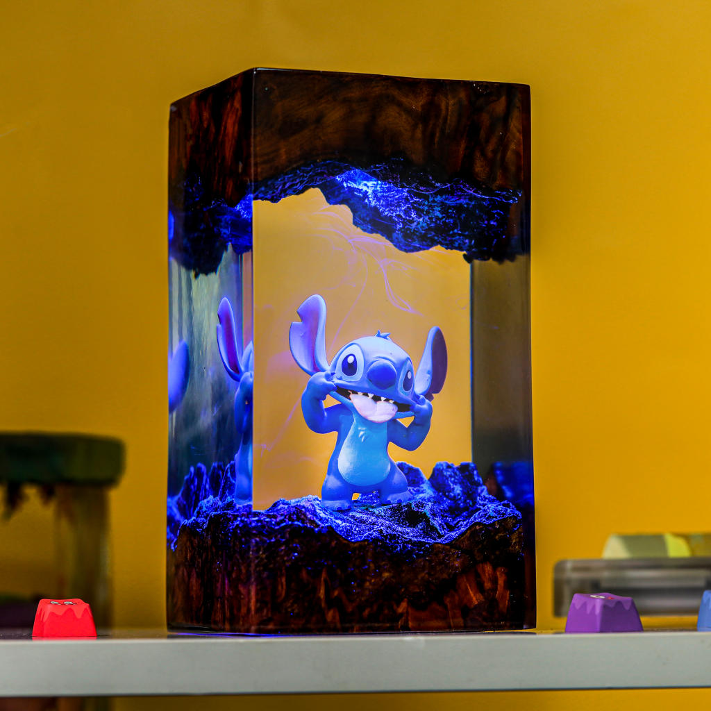 Stitch Epoxy Night Light - Image 5