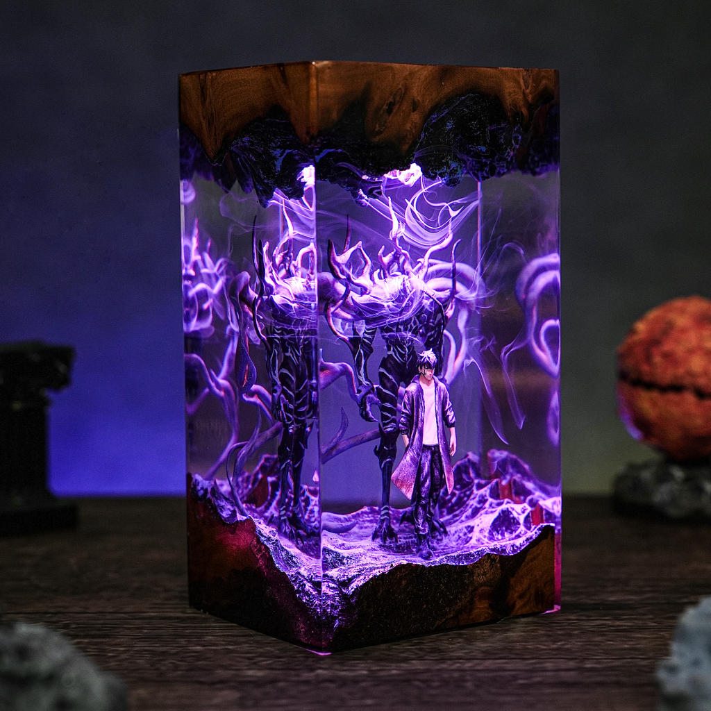 Dark Fantasy Warrior &amp; Shadow Creature Resin lamp - Image 5