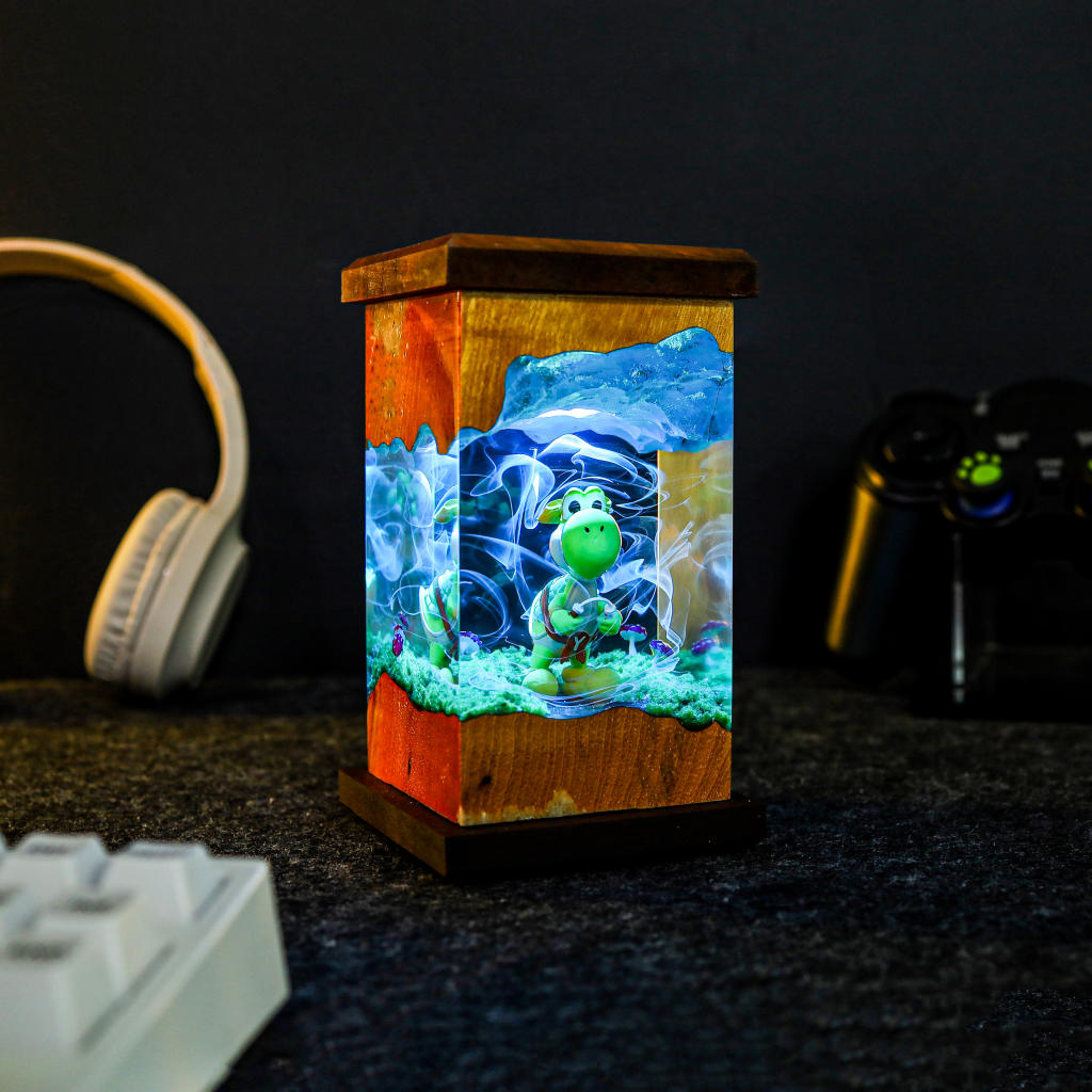 Super Mario Yoshi Night Light - Image 5