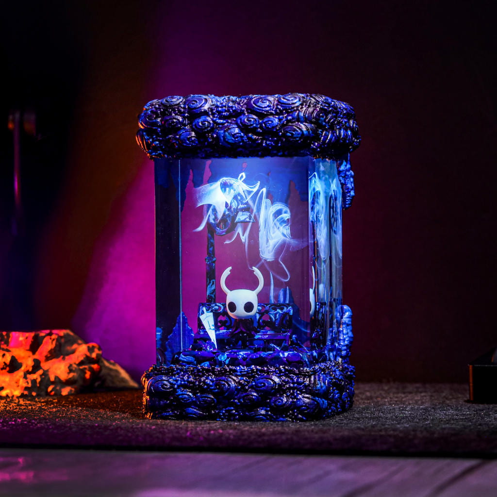 The Knight Hollow Knight Resin Lamp - Image 4