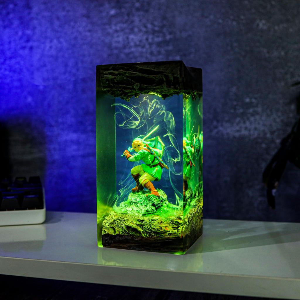 The Legend of Zelda Link Epoxy Lamp - Image 11