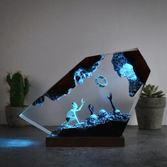 The Lord of the Rings Gollum Lamp - Image 2