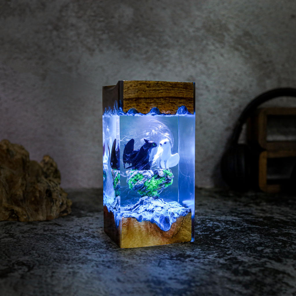 Toothless and Light Fury Lamp Ver 4 - Image 4