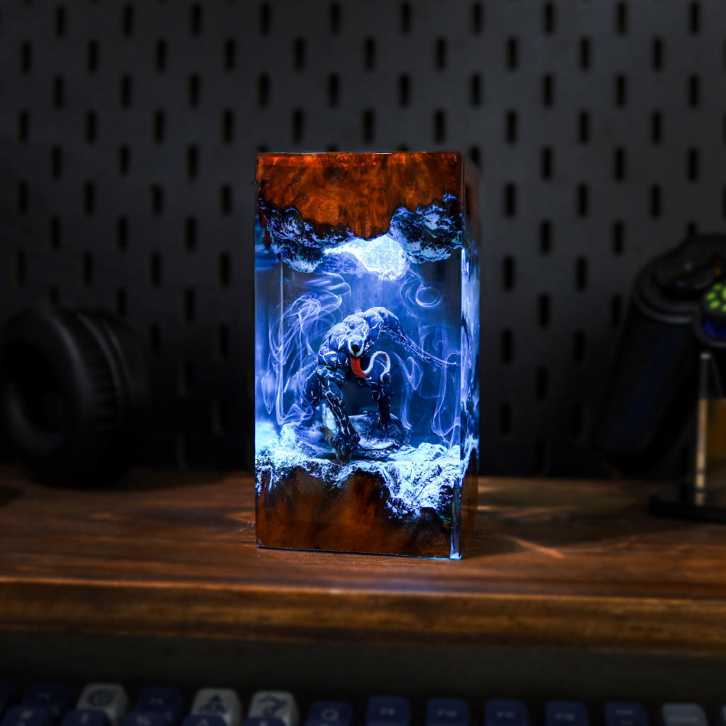 Venom Night Light - Image 7