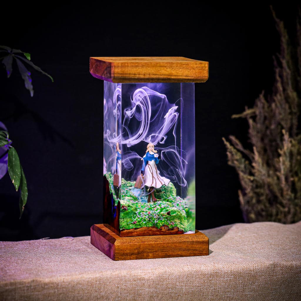 Violet Evergarden Epoxy Lamp - Image 6