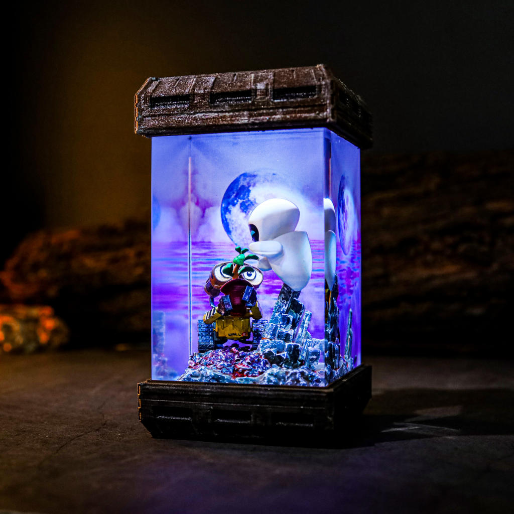 Wall-E and Eve Night Light - Image 3