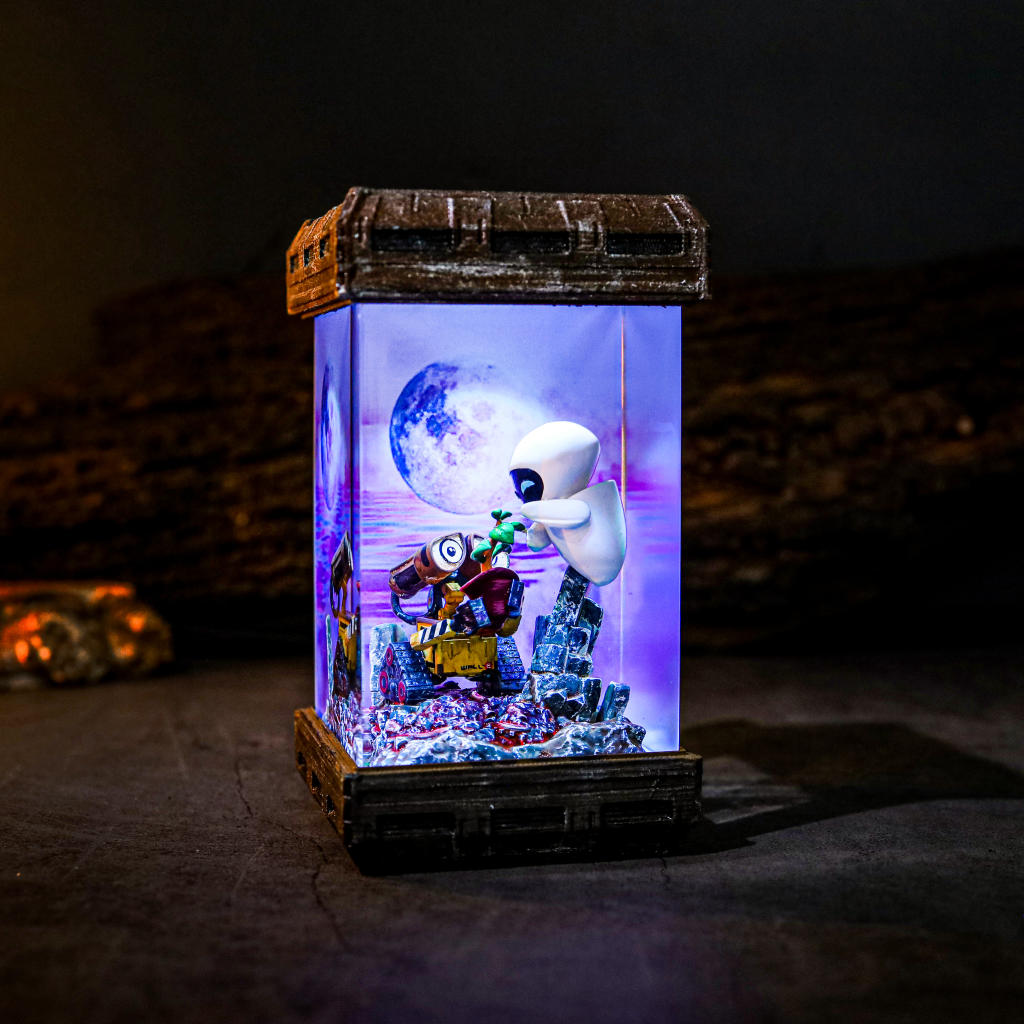 Wall-E and Eve Night Light - Image 6