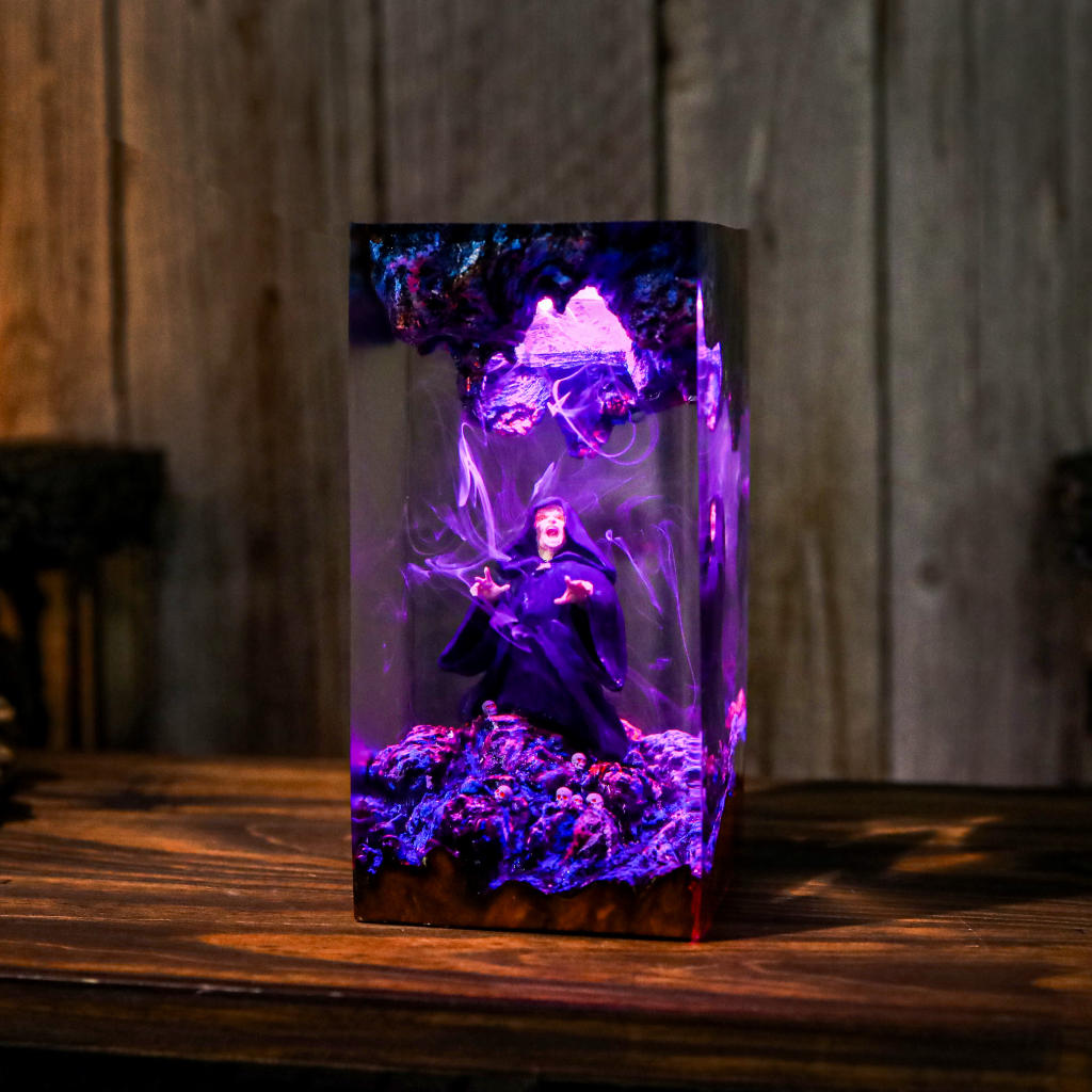 Wizard Casting a Spell Night Lamp - Image 2