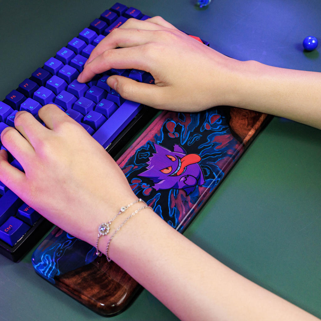 Gengar Keyboard Wrist Rest - Image 8
