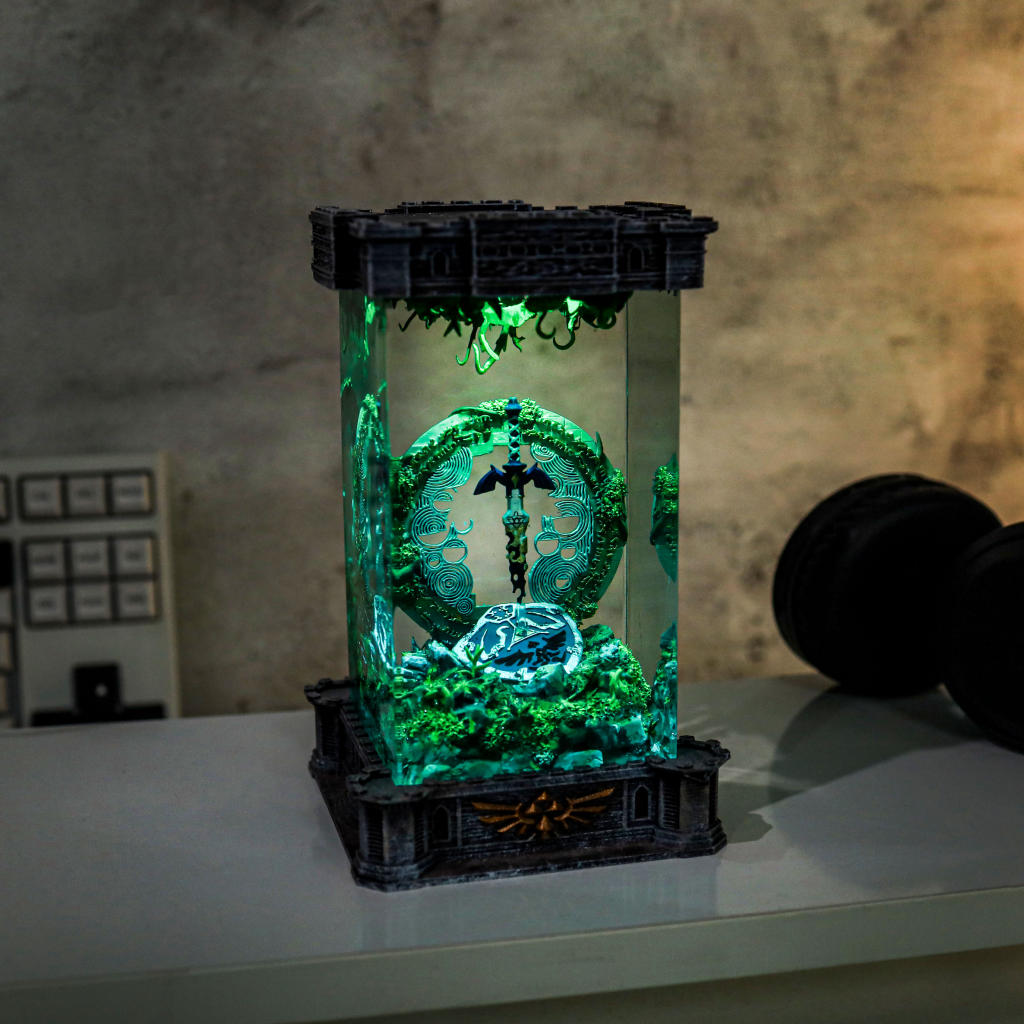 Zelda Shield And Master Sword Diorama Lamp - Image 7