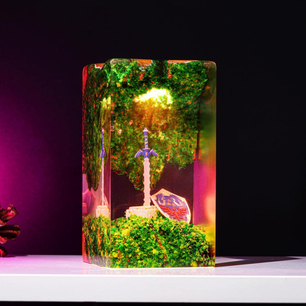 Zelda Shield and Master Sword Night Light - Image 9