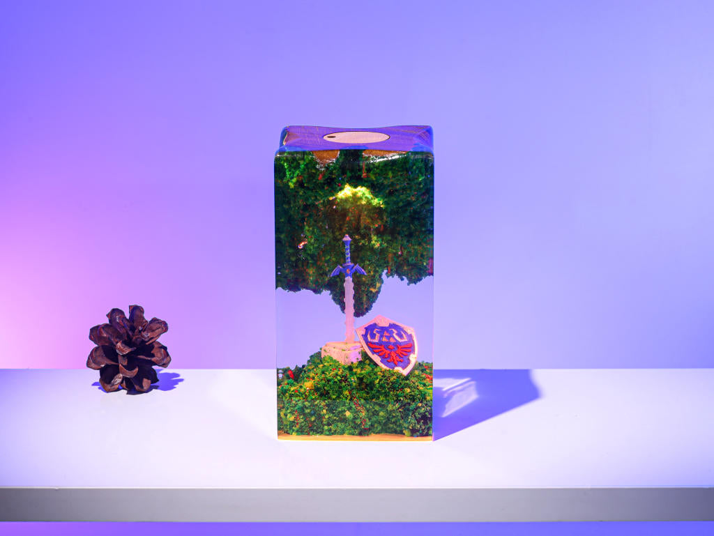 Zelda Shield and Master Sword Night Light - Image 4