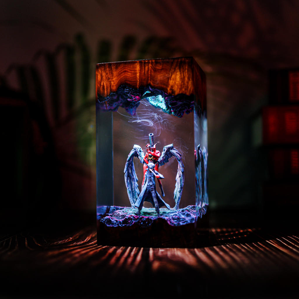 Arsène Persona 5 Lamp - Image 8
