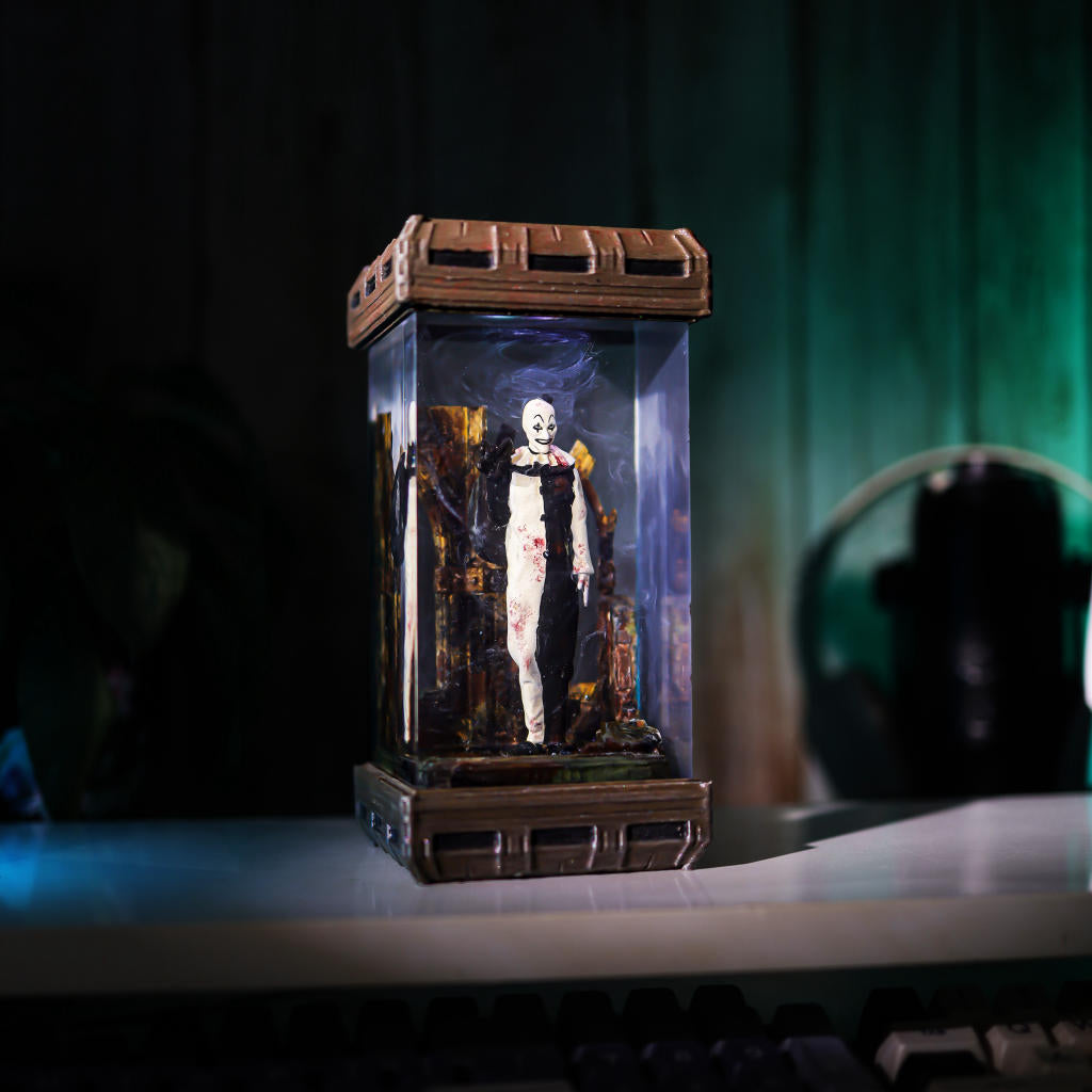 Art the Clown Terrifier Lamp - Image 3