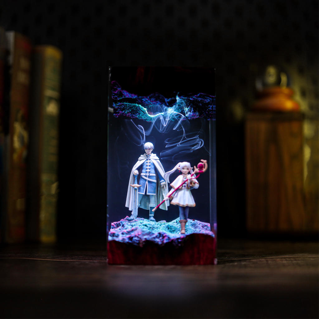 Frieren: Beyond Journey's End Lamp - Image 3
