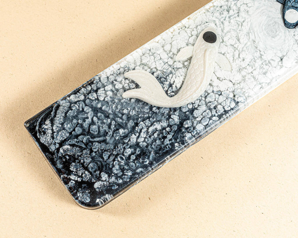 Black Yin Yang Resin Wrist Rest - Image 5