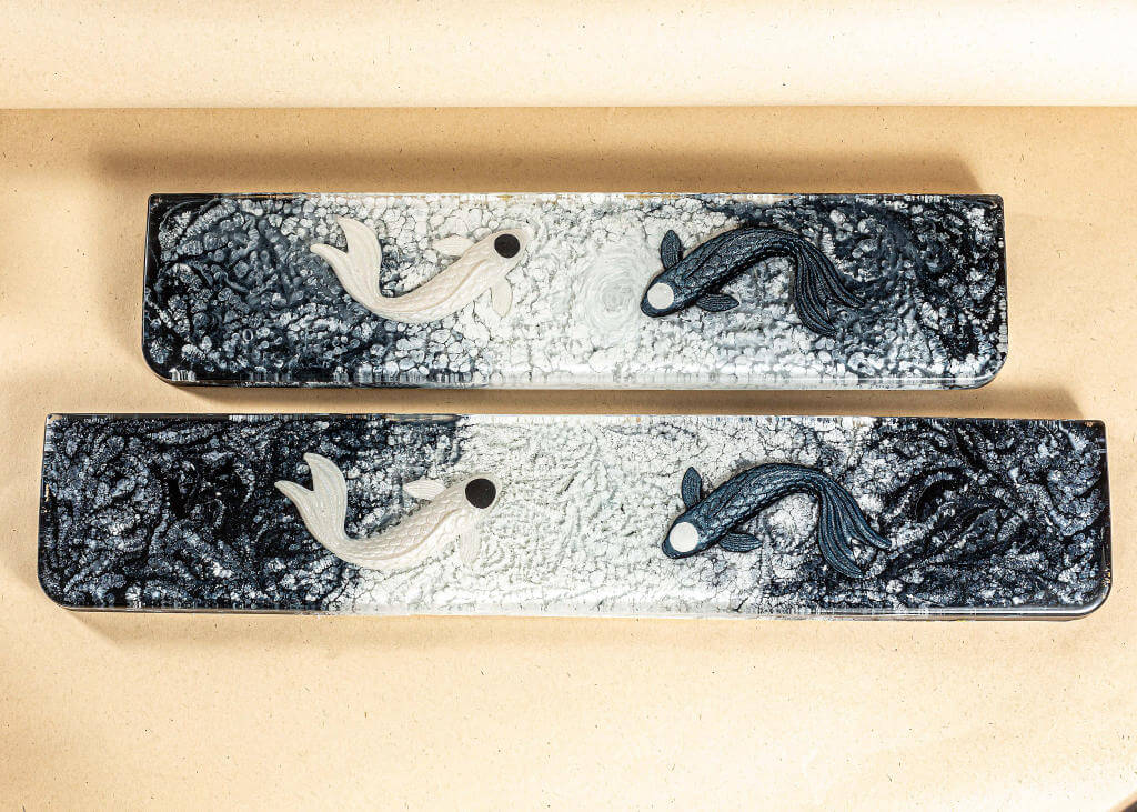 Black Yin Yang Resin Wrist Rest - Image 4