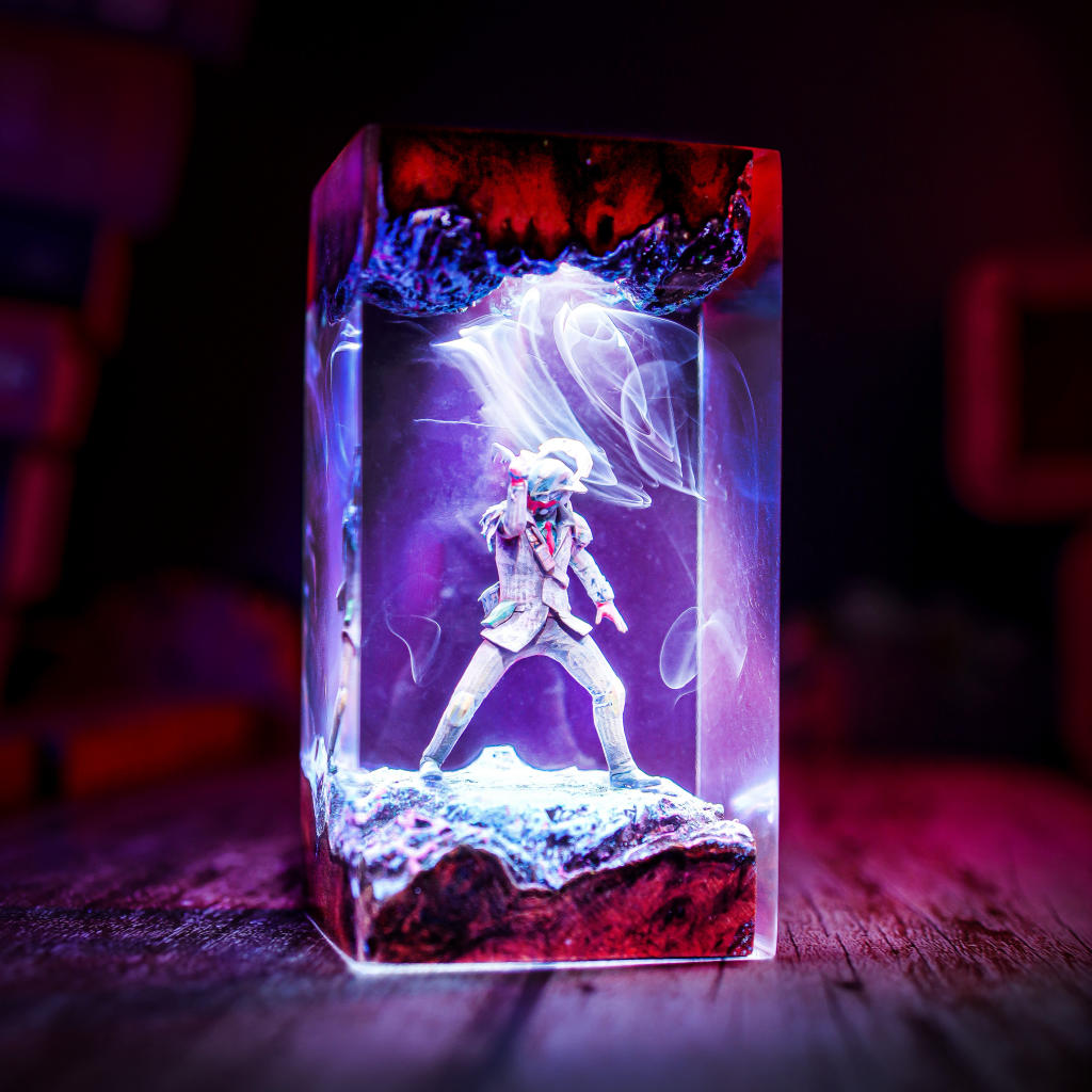 Bloodhound Apex Legends Night Lamp - Image 5