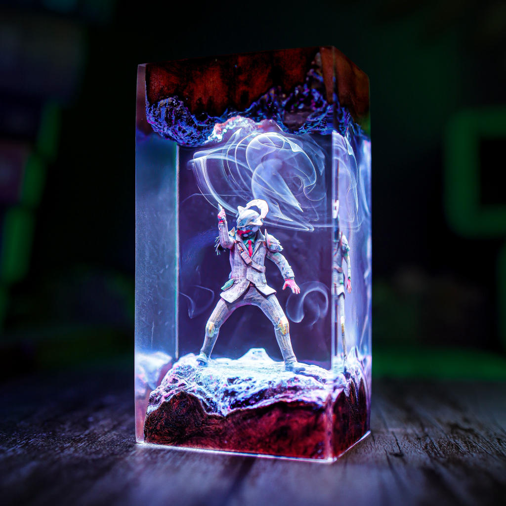 Bloodhound Apex Legends Night Lamp - Image 4