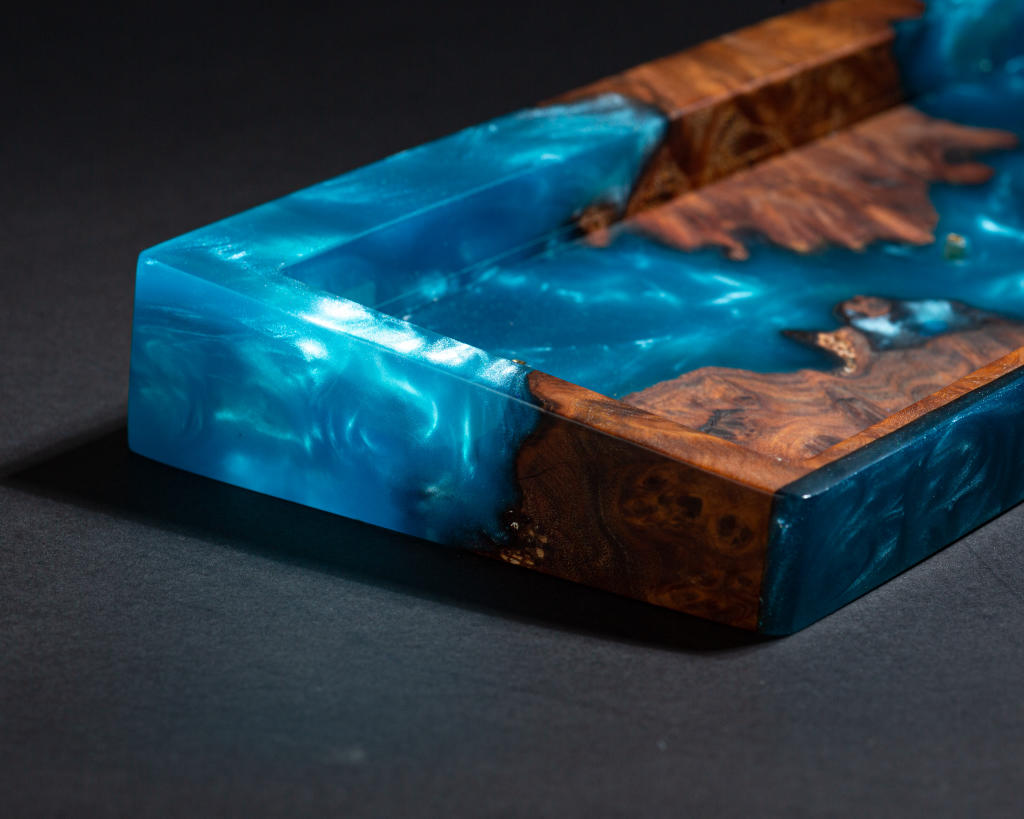 Blue Resin and Wood Keyboard Case - Image 10