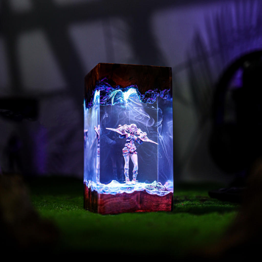 Briar League of Legends Lamp - Image 8