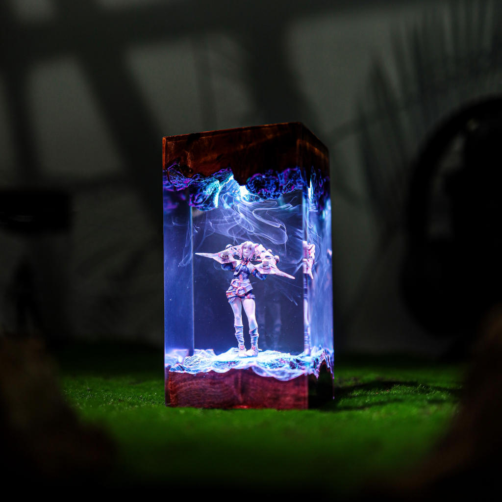 Briar League of Legends Lamp - Image 9